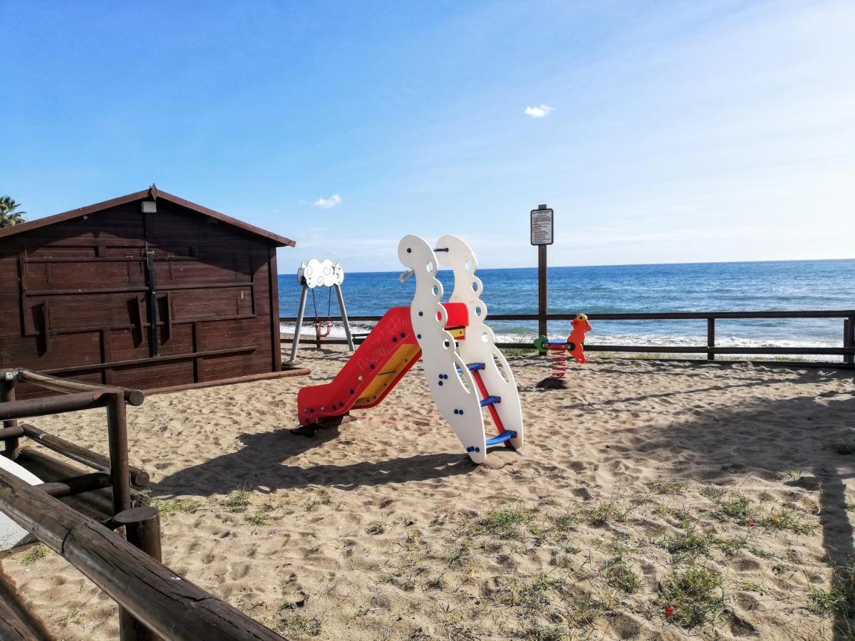 Apartamento MAR AZUL, primera línea de playa Sitio de Calahonda Exterior foto